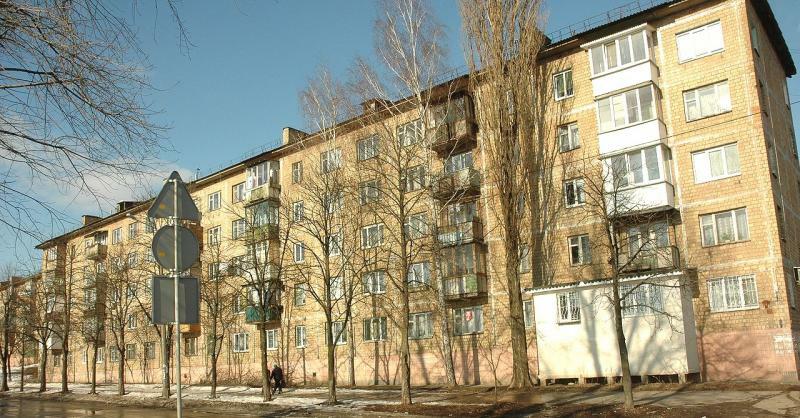 Київ, Зодчих вул., 26