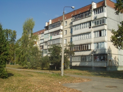 Київ, Синьоозерна вул., 2