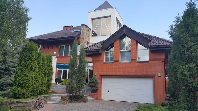 Київ, Вільшанська вул., 9А