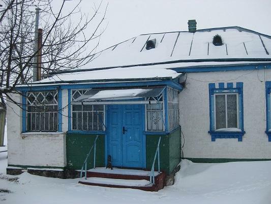 Киевская обл., Бориспольский район, с. Любарцы, Новопетровская ул., 32