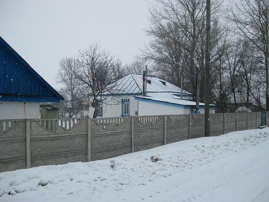 Киевская обл., Бориспольский район, с. Любарцы, Новопетровская ул., 32