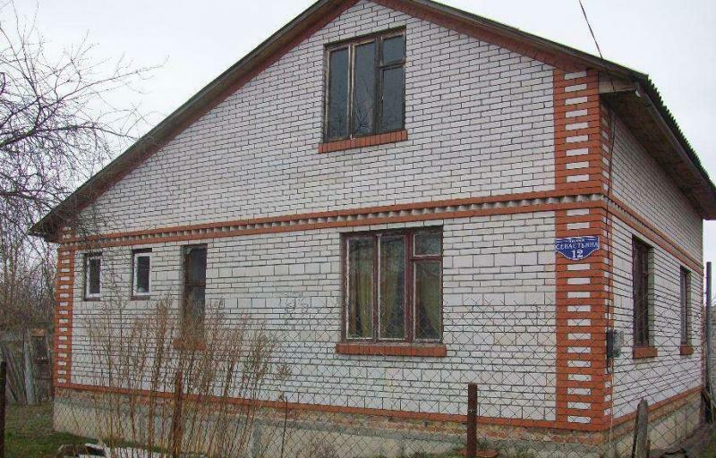 Київська обл., Бориспільський район, м. Бориспіль, Севастьяна вул., 20