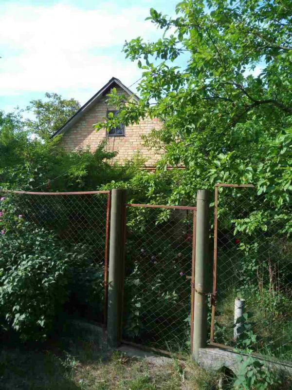 Київська обл., Києво-Святошинський район, с. Бобриця, Садовая вул., 25