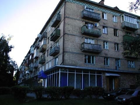 Киев, Академика Потебни ул., 25