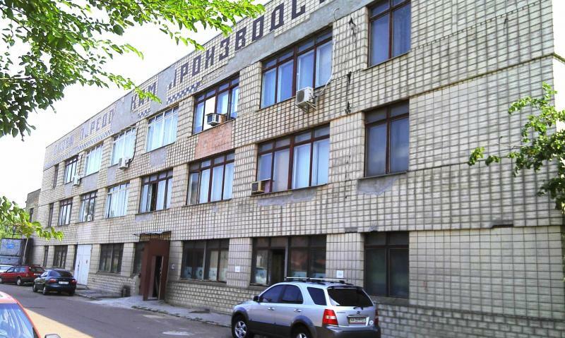 Киев, Бориспольская ул., 7