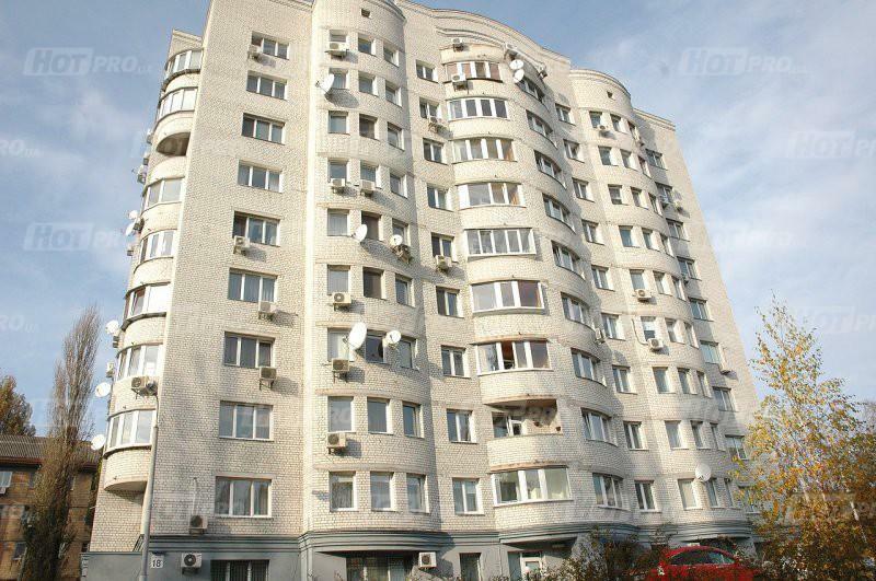 Київ, Єреванська вул., 18А