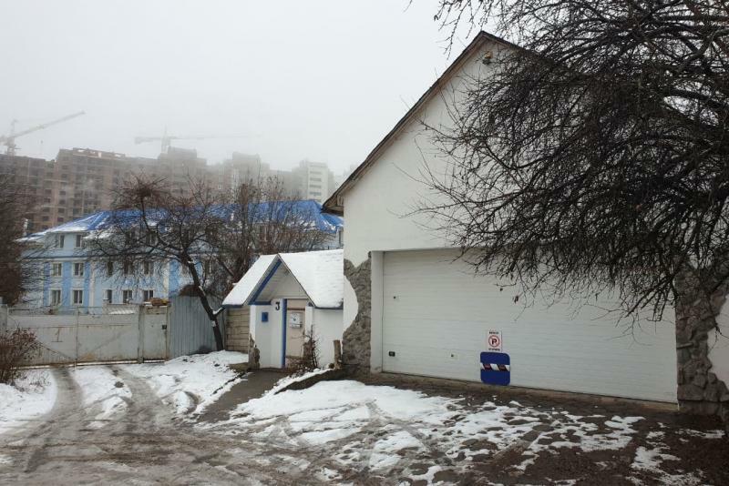 Киев, Згуровская ул., 3