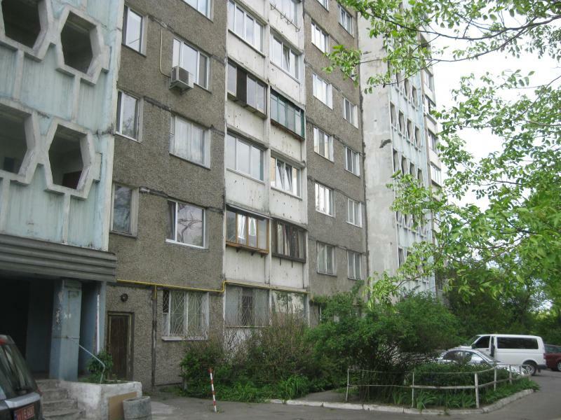 Киев, Захаровская ул., 1