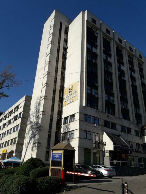 Київ, Дмитрівська вул., 18/24