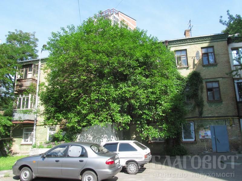 Київ, Дмитрівська вул., 29В