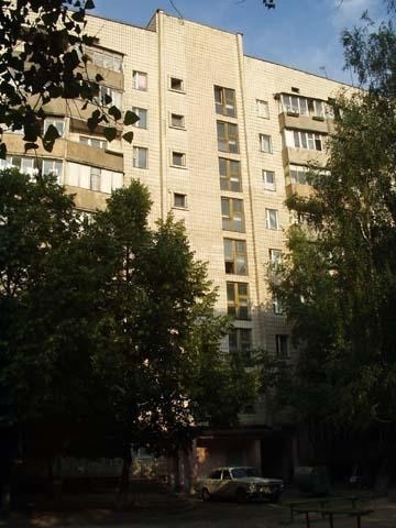 Киев, Дмитрия Луценко ул., 5Б