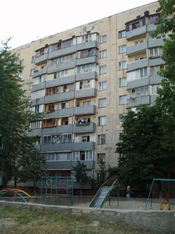 Киев, Дмитрия Луценко ул., 1Б