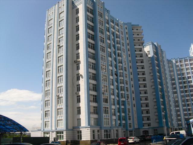 Оренда 1-кімнатної квартири 49 м², Дніпровська наб., 26