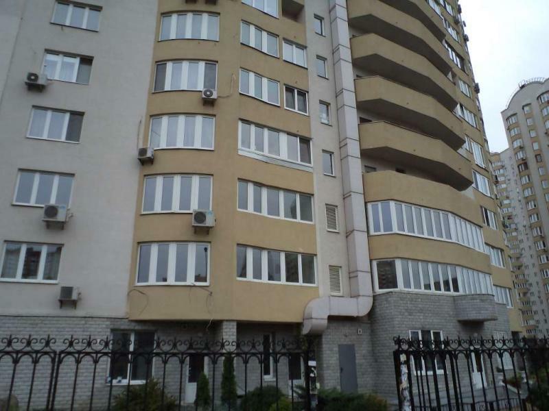 Продаж 2-кімнатної квартири 62 м², Дніпровська наб., 16