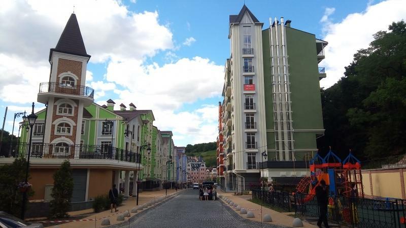 Київ, Кожемяцкая вул., 27