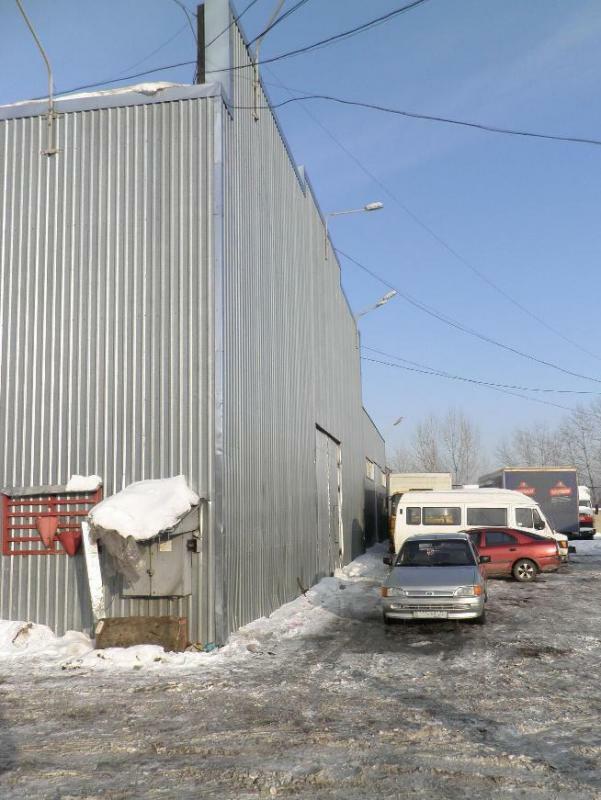 Киев, Деревоотделочная ул., 5