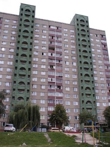 Киев, Грозненская ул., 18