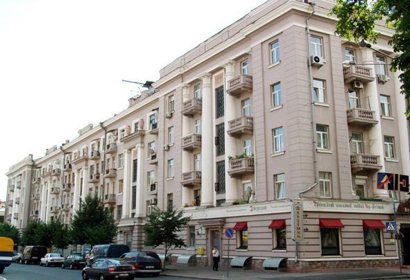 Киев, Гусовского ул., 12/7