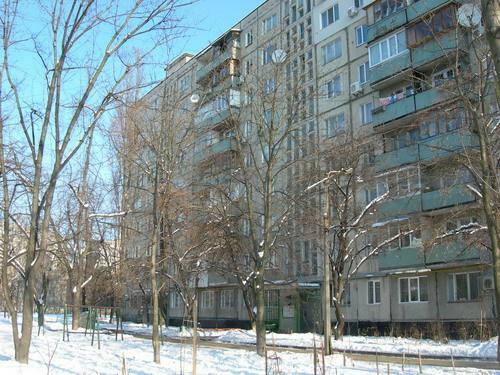 Київ, Дарницький бул., 4А