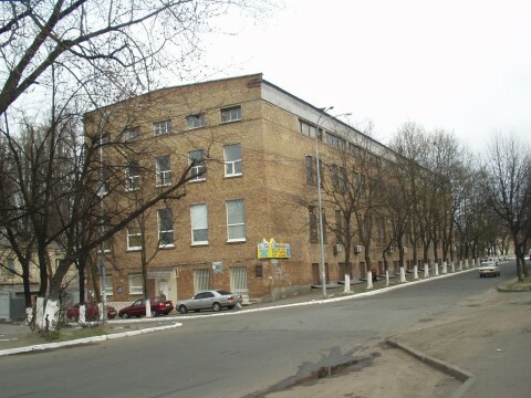 Київ, Машинобудівна вул., 42