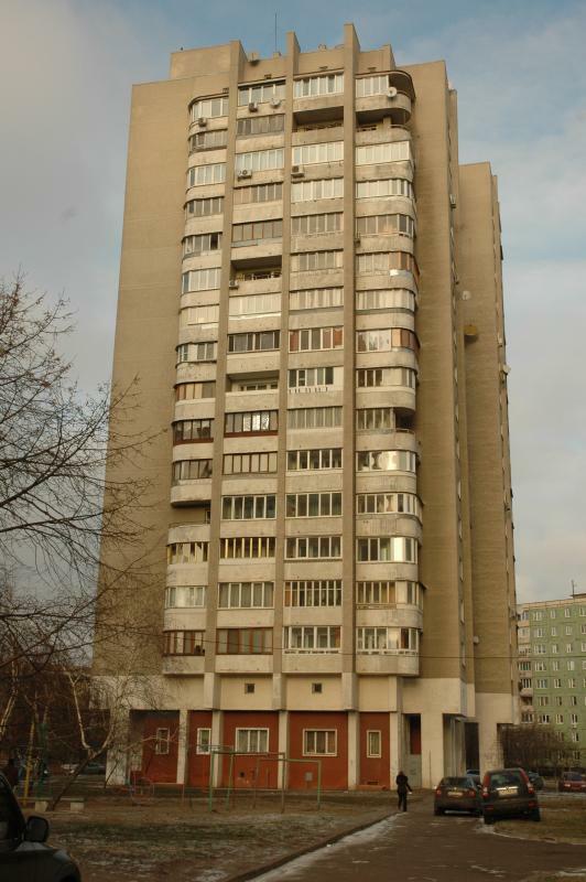 Киев, Дарницкий бул., 1А