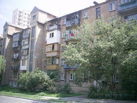 Киев, Дашавская ул., 27