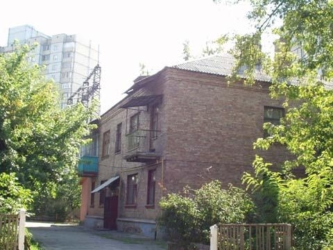 Киев, Двинская ул., 3/5