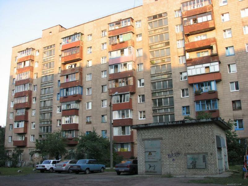 Київ, Двінська вул., 1А