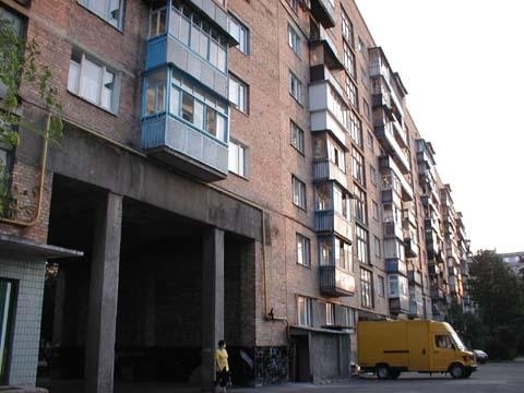 Киев, Дегтяревская ул., 58