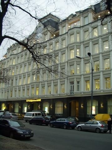 Киев, Жилянская ул., 43
