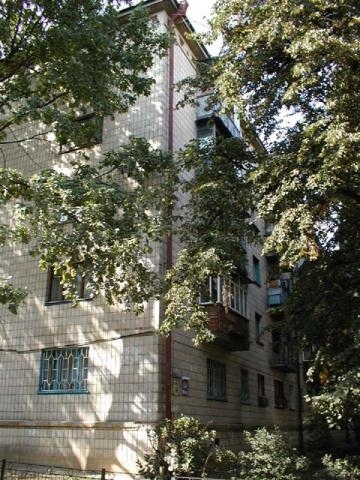 Киев, Западная ул., 14