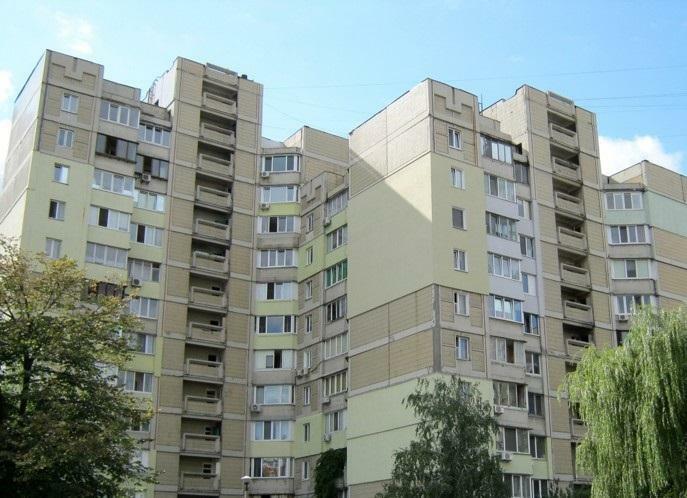 Київ, Декабристів вул., 10