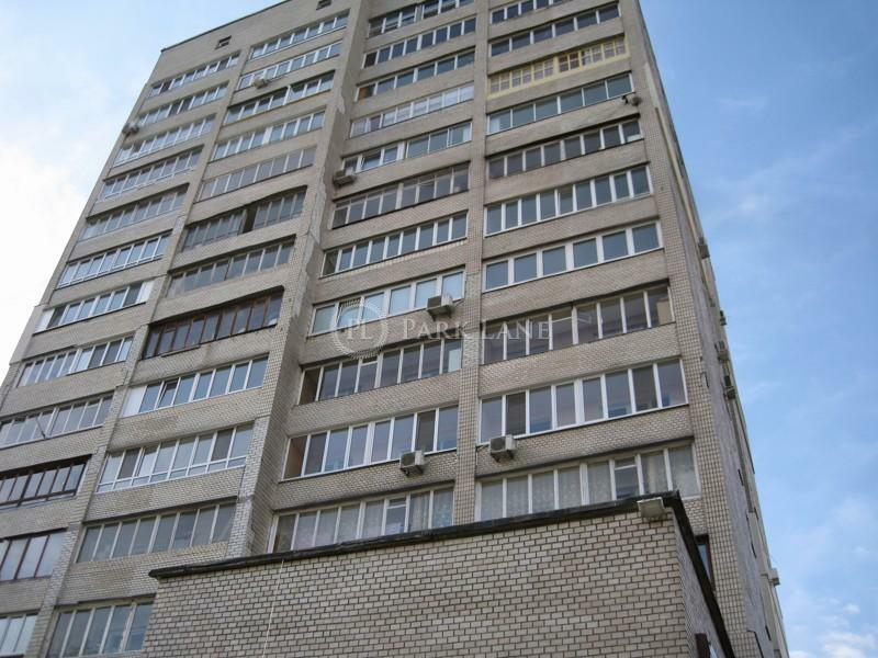 Киев, Донецкая ул., 8А