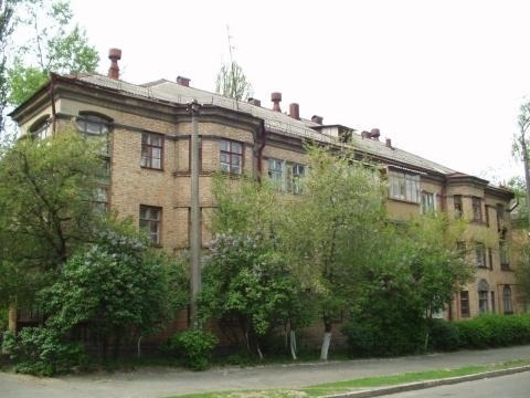Киев, Донецкая ул., 20/1