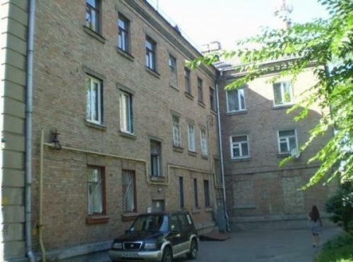 Київ, Депутатська вул., 5