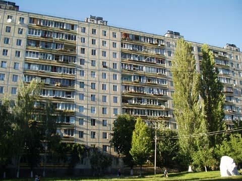 Киев, Генерала Наумова ул., 31