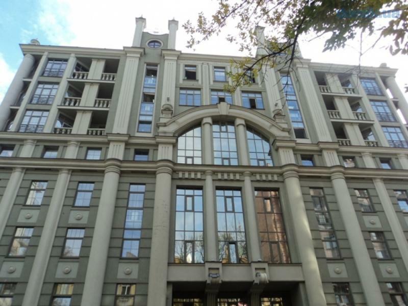 Киев, Гончарова ул., 35