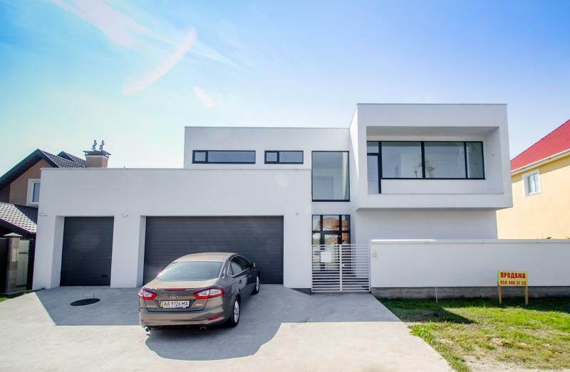 Киевская обл., Бориспольский район, с. Счастливое, Школьная ул., 2