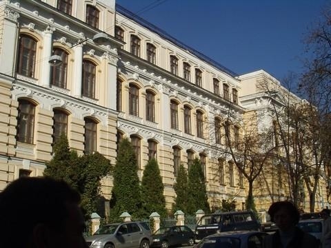 Київ, Бульварно-Кудрявська вул., 24