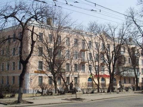 Киев, Вышгородская ул., 14