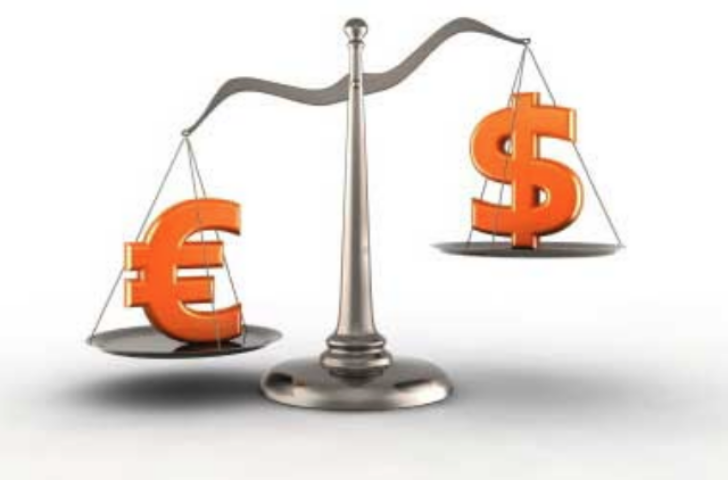 Почему растет евро и что будет с курсом доллара в Украине