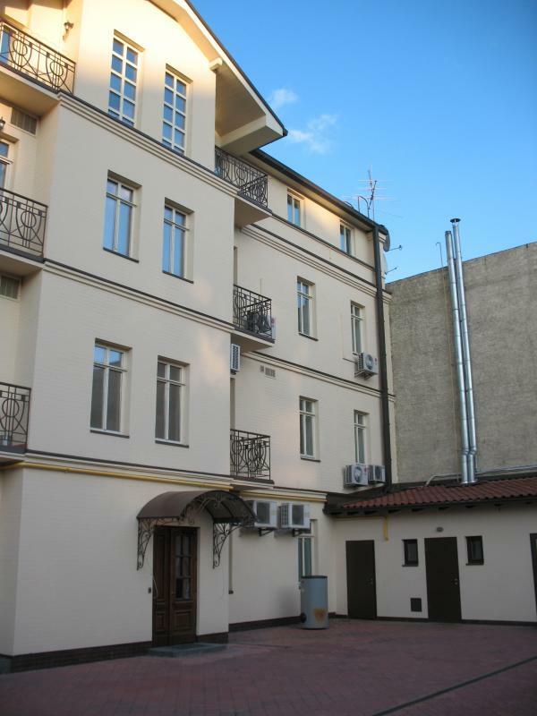 Киев, Волошская ул., 4