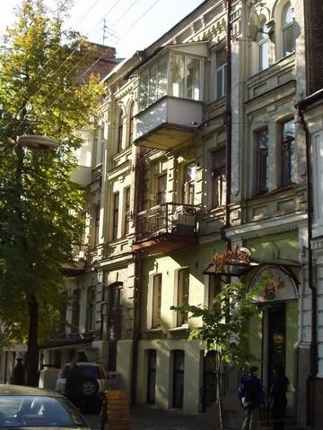 Киев, Бульварно-Кудрявская ул., 14