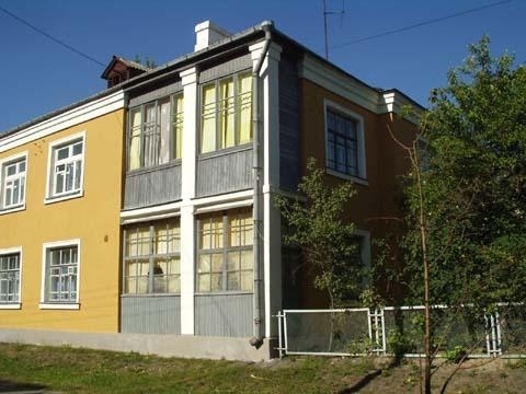 Киев, Волховская ул., 6