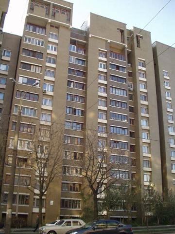 Киев, Владимира Антоновича ул., 91