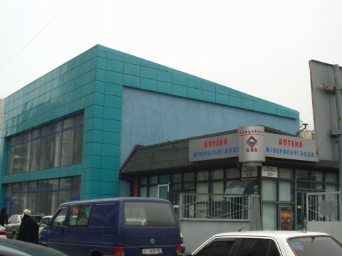 Київ, Володимира Антоновича вул., 115