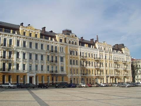 Киев, Владимирская ул., 20/1А