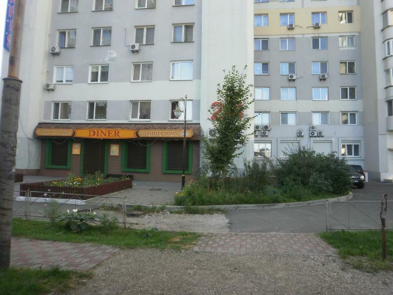 Киев, Маршала Тимошенко ул., 2/4