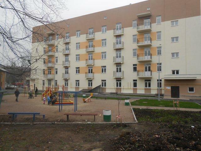 Київ, Мартиросяна вул., 5