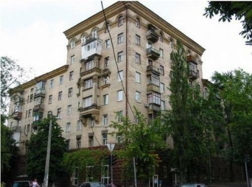Київ, Гарматна вул., 29/31